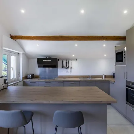 アパート Grand Refait A Neuf Pres De La Avec Wifi Et Parking - Fr-1-4-710